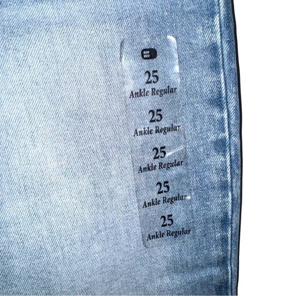 NEW KANCAN Baggy Fit Stretch Ankle Jeans High Rise Button Fly Acid Wash Size 25 - Picture 6 of 13